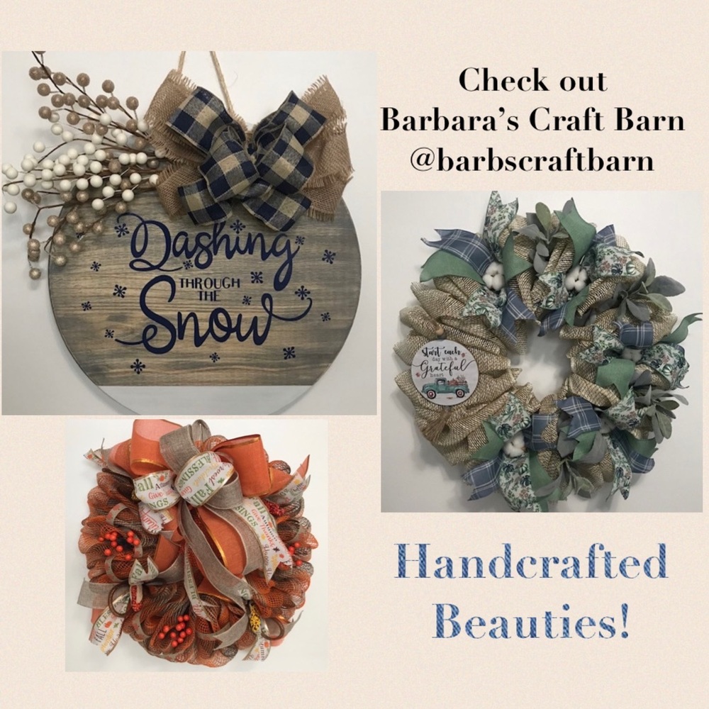 Wreaths and MORE! Look at the pics!